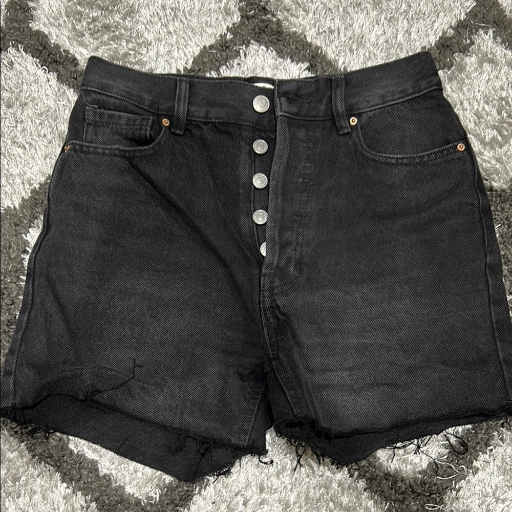 Black High-Waisted Jean Shorts with Raw Hem